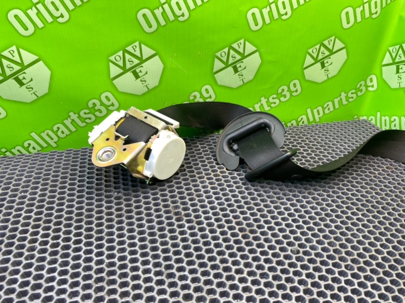 Ремень безопасности, 1000 рублей, Калининград