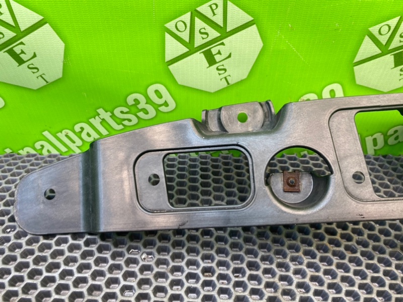 Кронштейн бампера, 1000 рублей, Калининград