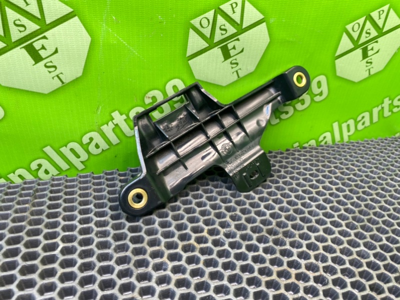 Кронштейн, 1000 рублей, Калининград