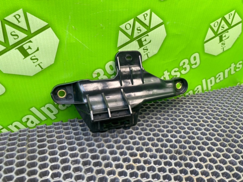 Кронштейн, 1000 рублей, Калининград