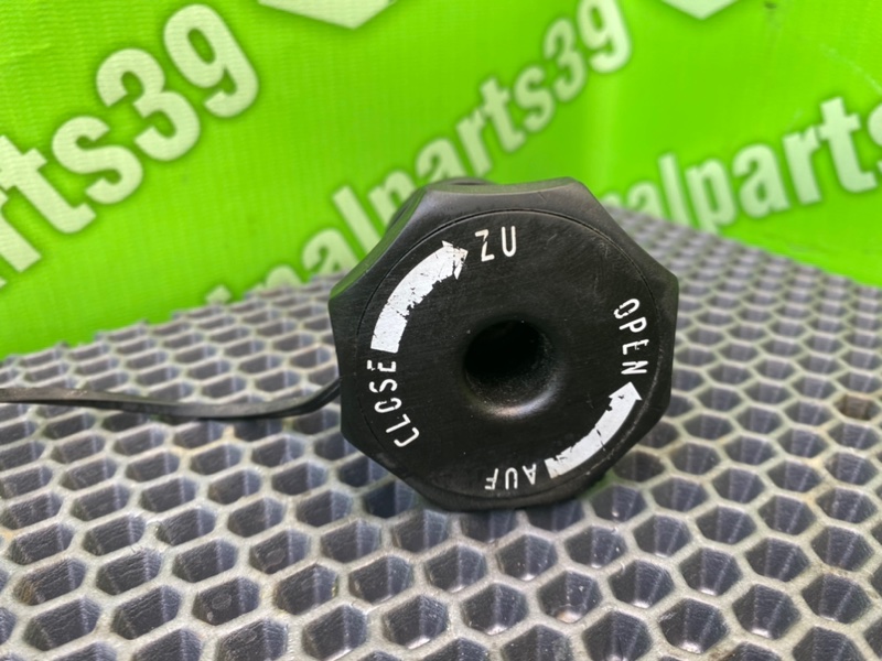 Крепление запаски, 1400 рублей, Калининград