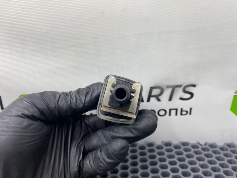 Форсунка омывателя фар, 2600 рублей, Калининград