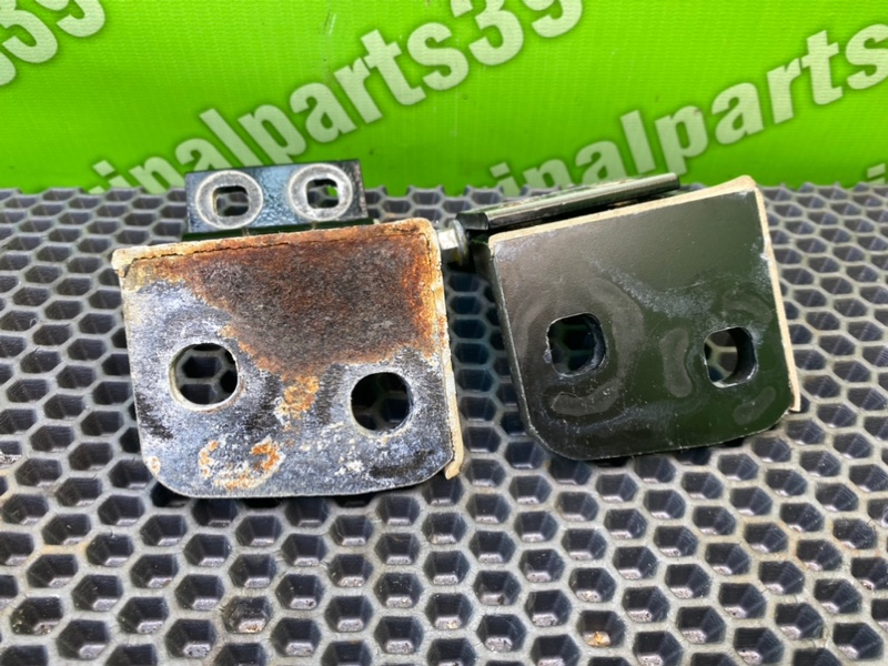 Петли дверей, 1600 рублей, Калининград