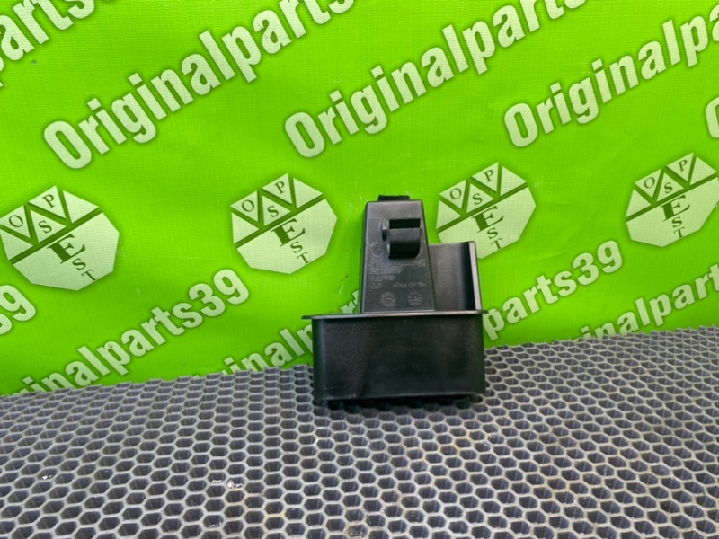 Кронштейн, 800 рублей, Калининград