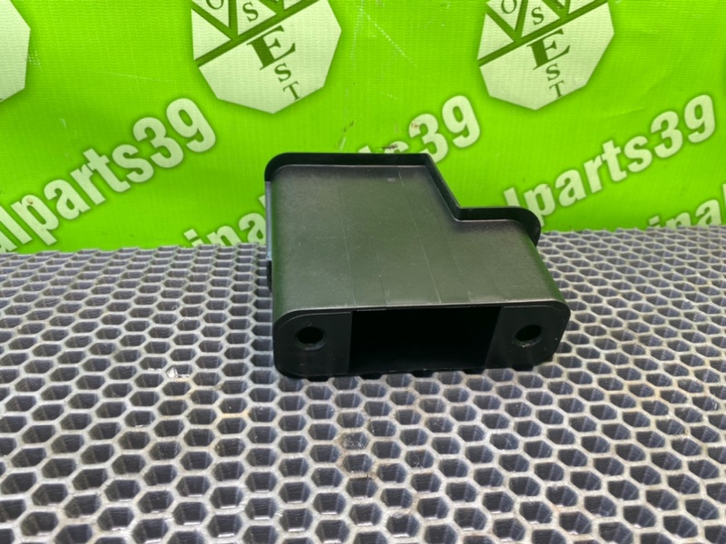 Кронштейн, 800 рублей, Калининград