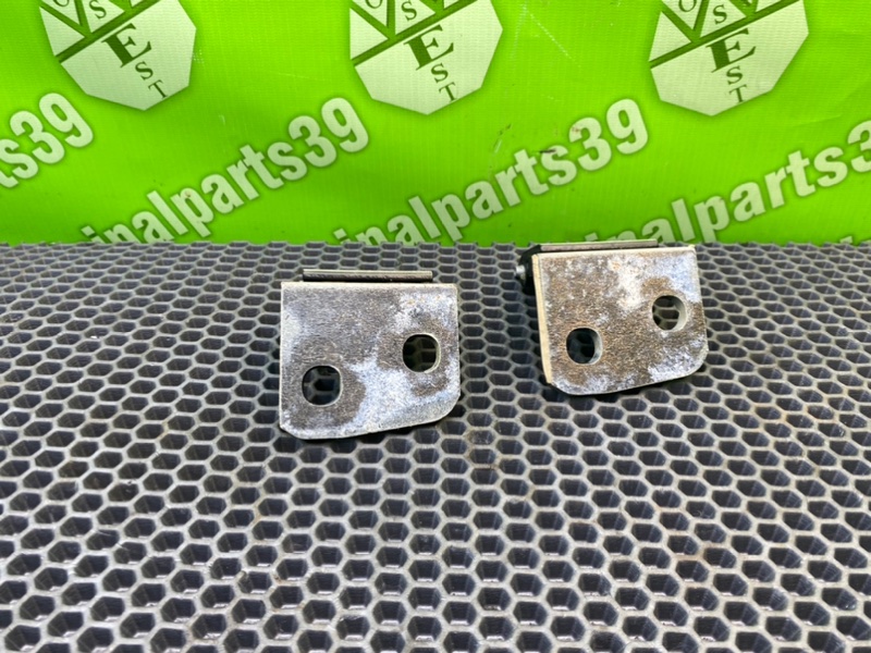 Петли дверей, 1600 рублей, Калининград