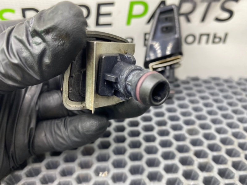 Форсунка омывателя фар, 2600 рублей, Калининград