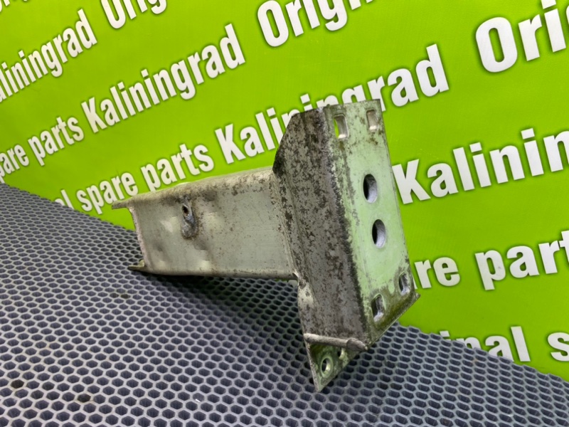 Кронштейн, 1600 рублей, Калининград