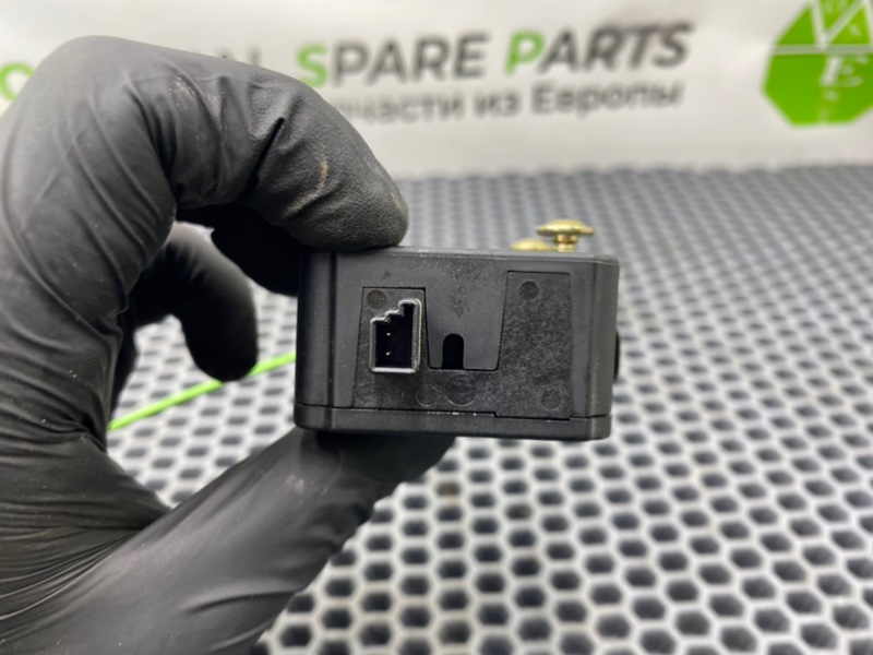 Активатор лючка бензобака, 1000 рублей, Калининград