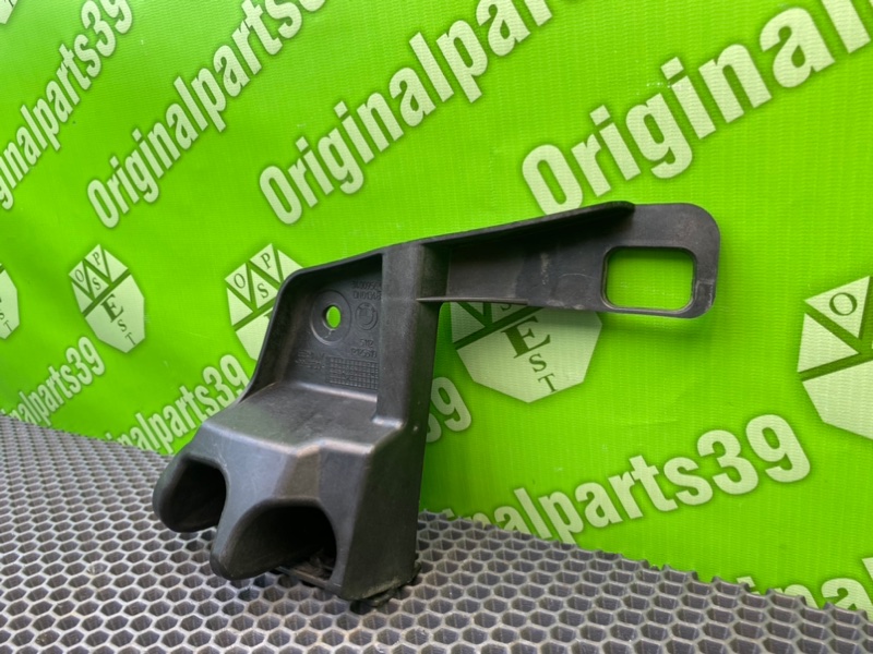 Кронштейн бампера, 1000 рублей, Калининград