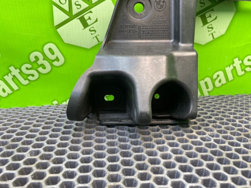 Кронштейн бампера, 1000 рублей, Калининград