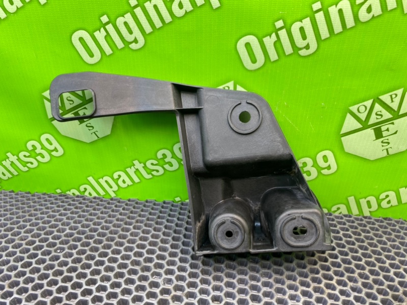 Кронштейн бампера, 1000 рублей, Калининград