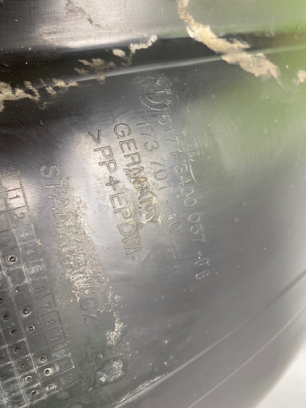 Подкрылок, 2100 рублей, Калининград