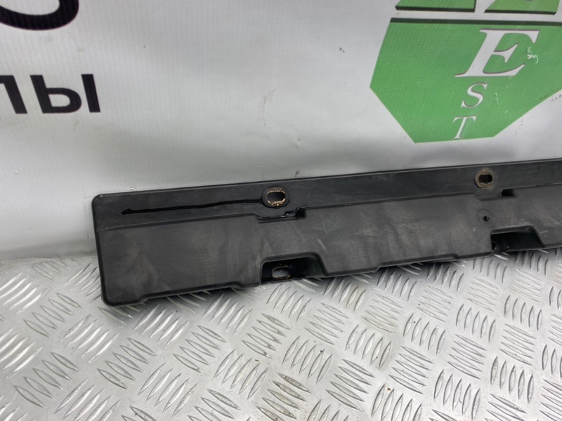 Накладки порогов, 1600 рублей, Калининград