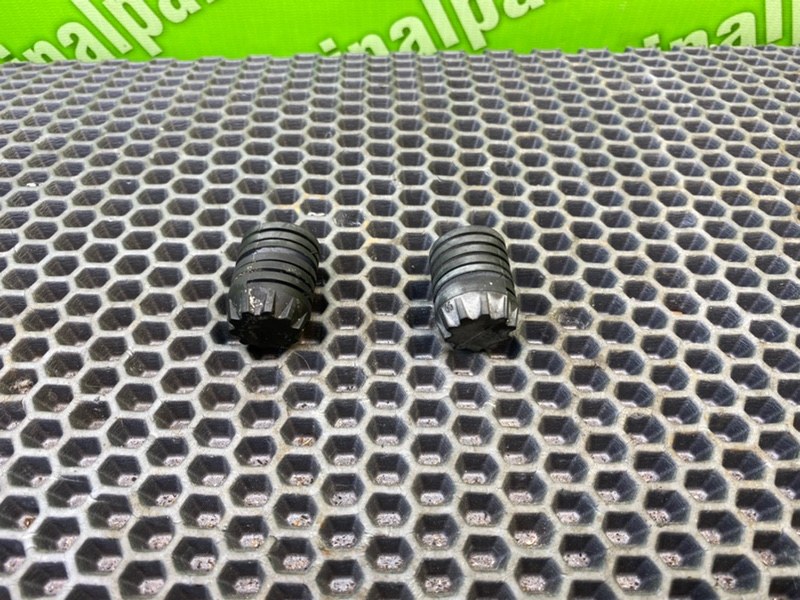 Отбойник капота, 900 рублей, Калининград