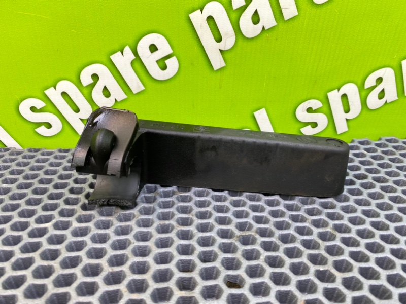 Кронштейн, 800 рублей, Калининград