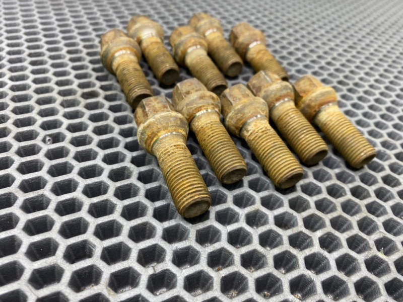 Колесные болты, 1200 рублей, Тверь