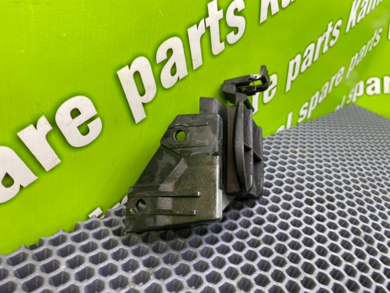 Кронштейн бампера, 2100 рублей, Калининград