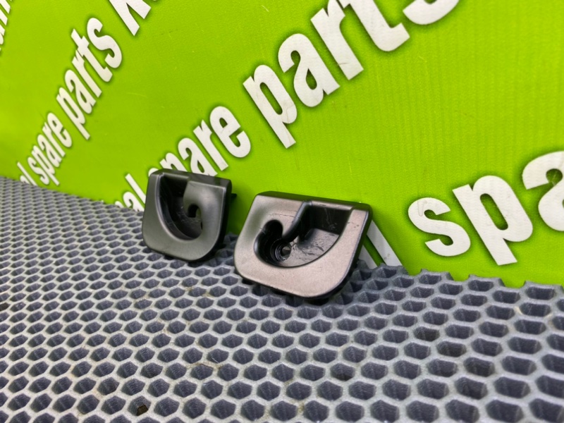 Кронштейн полки багажника, 1000 рублей, Калининград