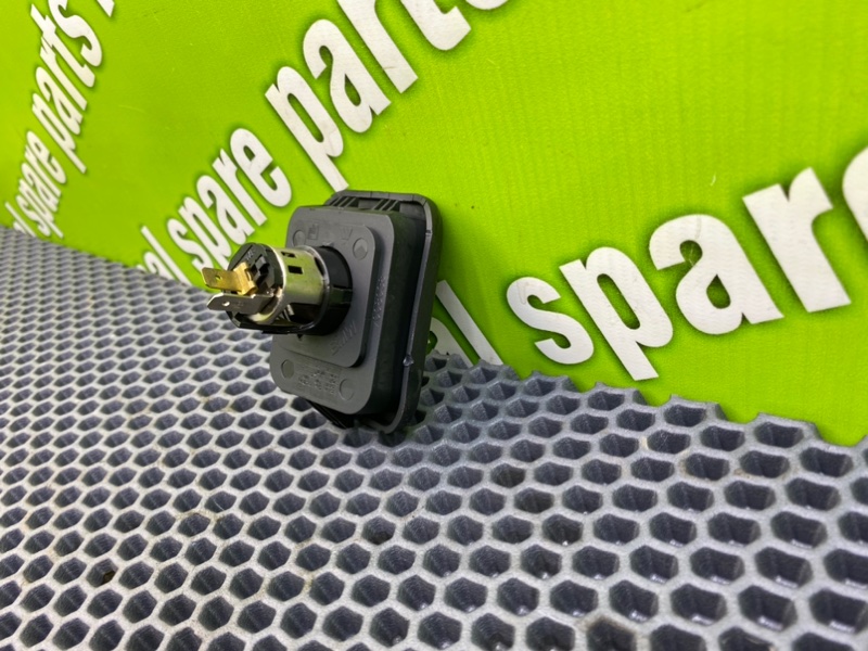 Розетка, 1000 рублей, Калининград