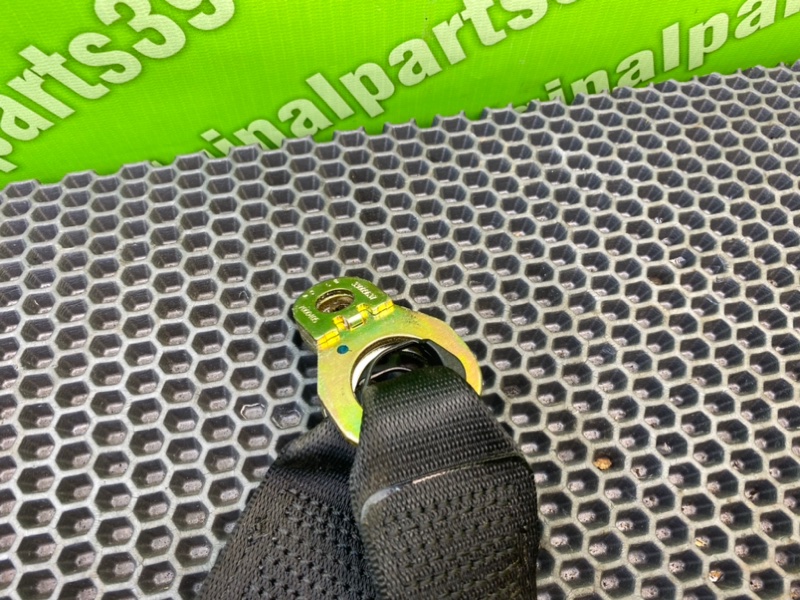 Замок ремня безопасности, 1000 рублей, Калининград