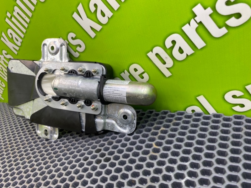 Подушка безопасности, 1300 рублей, Калининград