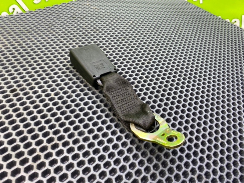 Замок ремня безопасности, 500 рублей, Калининград