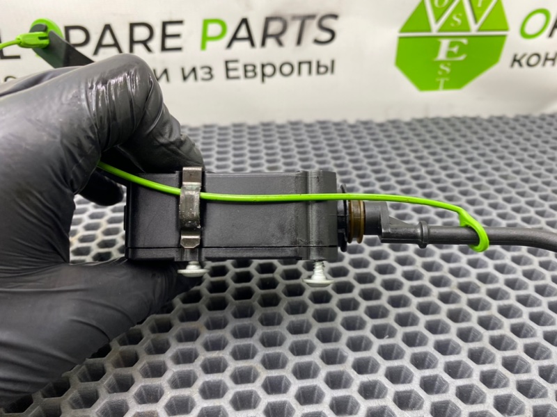 Активатор лючка бензобака, 1000 рублей, Калининград