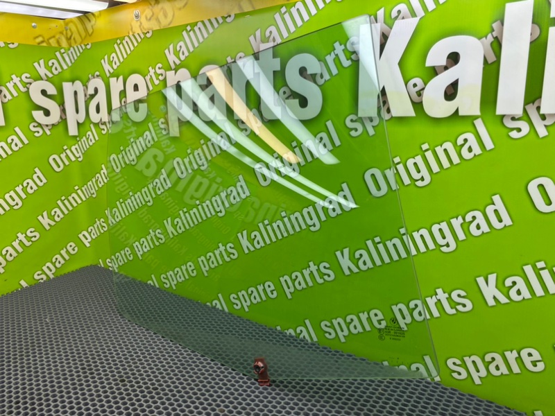 Стекло двери, 1600 рублей, Калининград