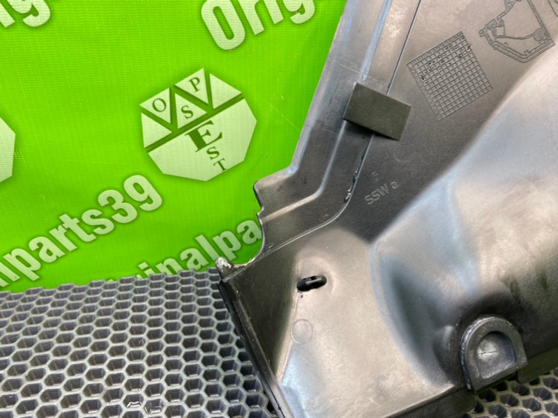 Накладка моторного отсека, 1700 рублей, Калининград