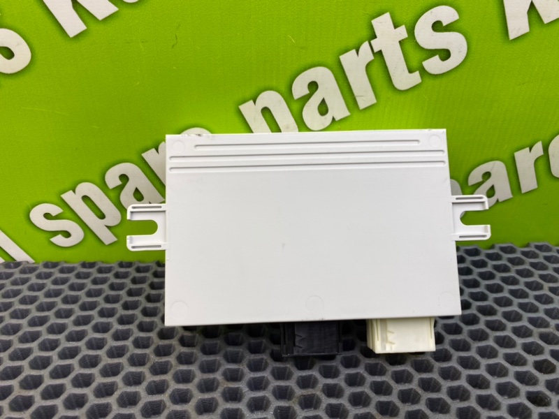 Блок, 2700 рублей, Калининград