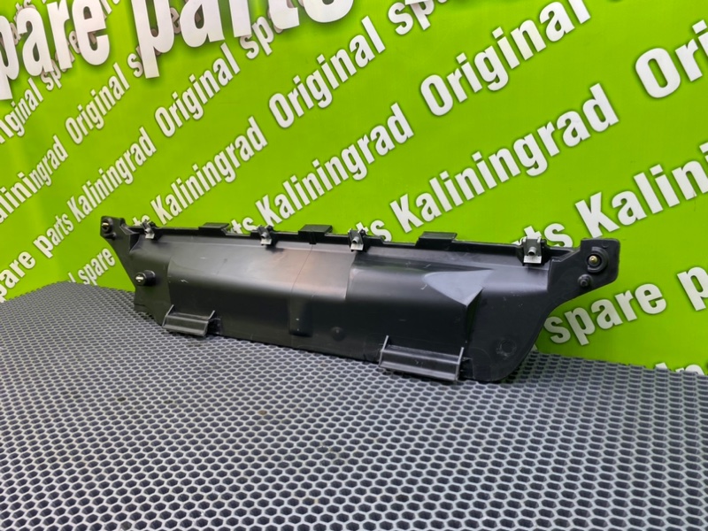 Крышка салонного фильтра, 1000 рублей, Калининград