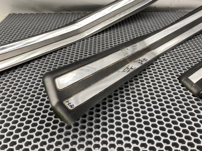 Накладки порогов, 4100 рублей, Калининград