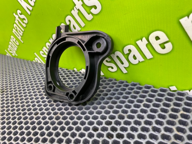 Кронштейн, 600 рублей, Калининград