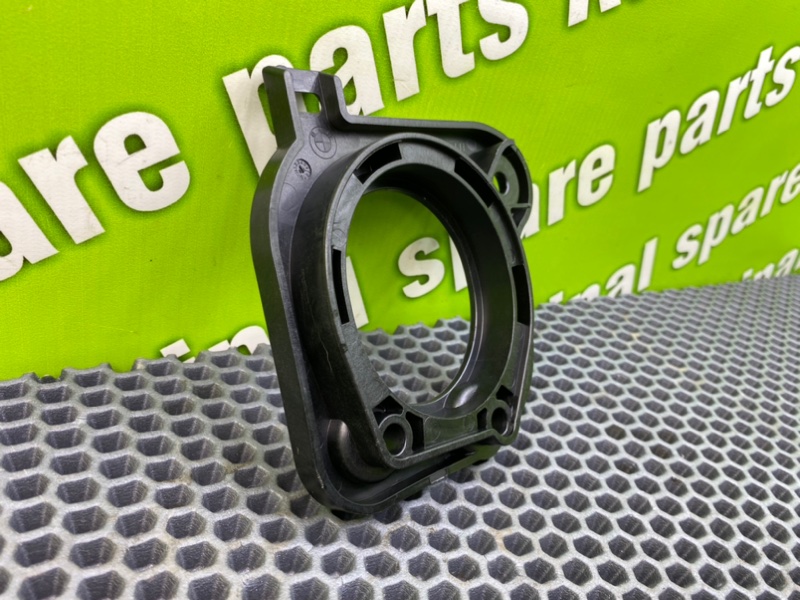 Кронштейн, 600 рублей, Калининград