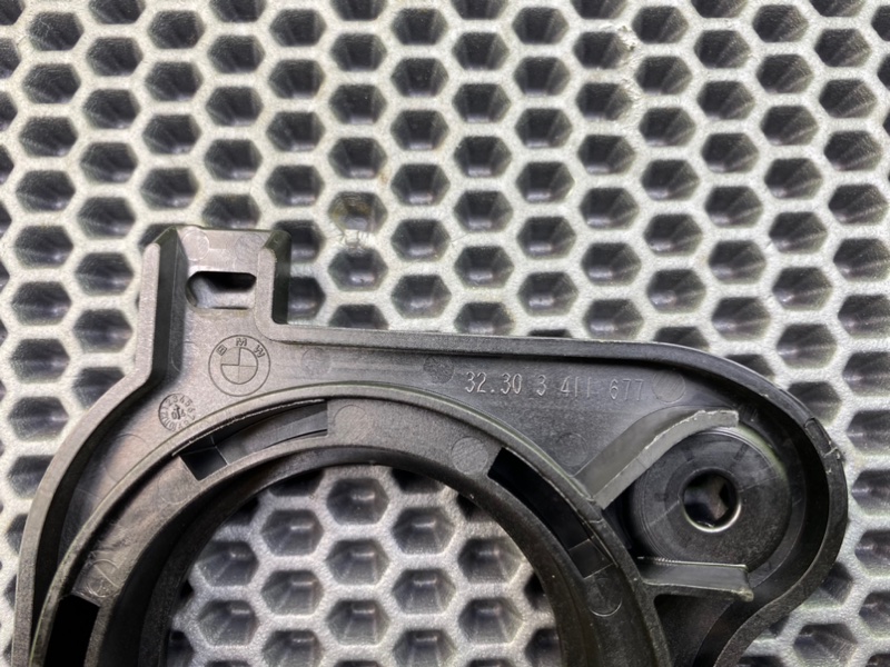 Кронштейн, 600 рублей, Калининград