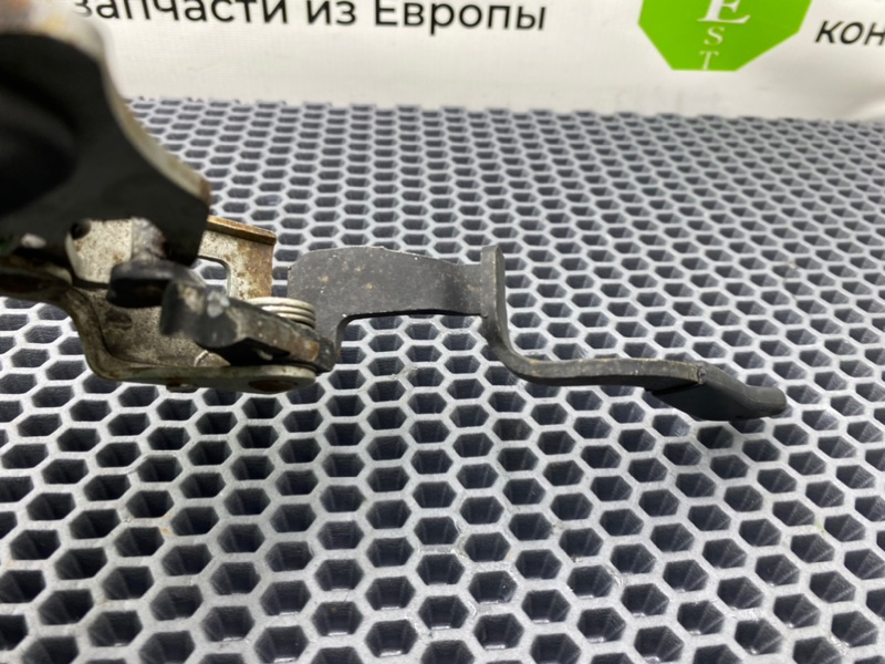 Замок капота, 2400 рублей, Калининград