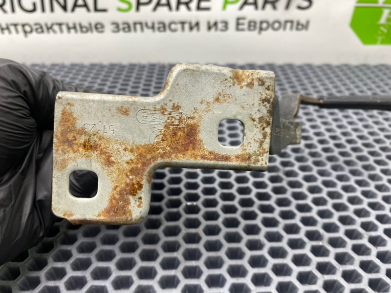 Замок капота, 2400 рублей, Калининград