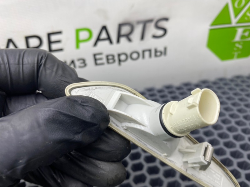 Поворотники, 1600 рублей, Калининград