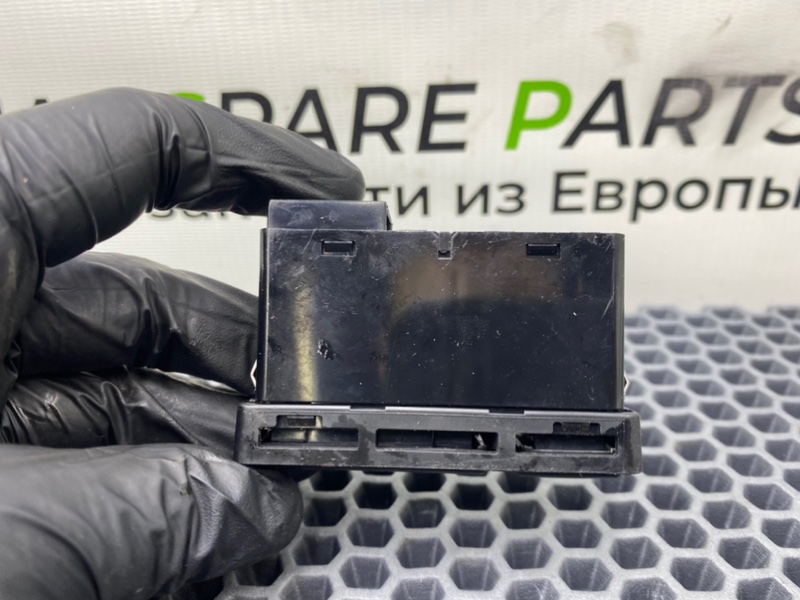 Кнопка, 1900 рублей, Калининград