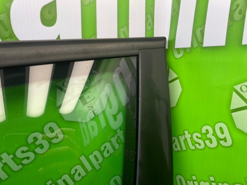 Форточка кузова, 1000 рублей, Калининград