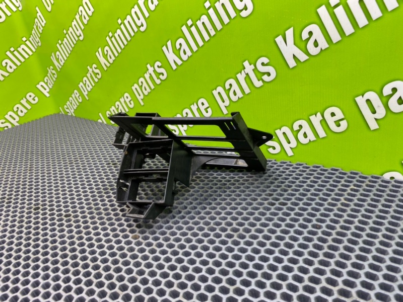 Кронштейн, 1000 рублей, Калининград