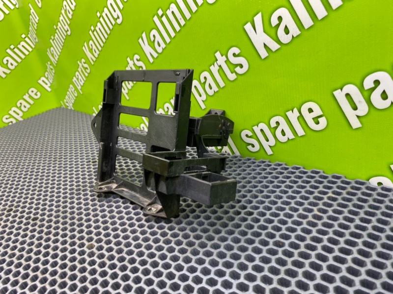 Кронштейн, 1000 рублей, Калининград