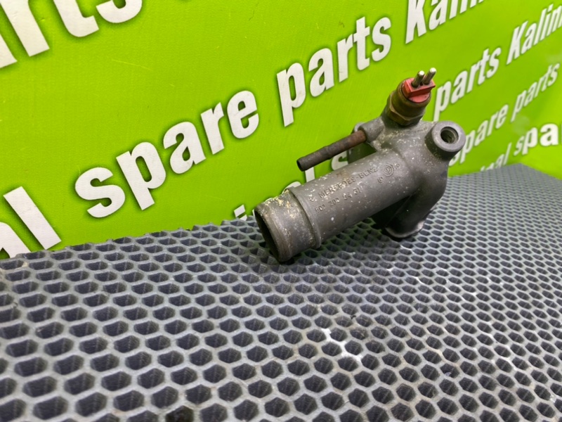 Фланец системы охлаждения, 1000 рублей, Калининград