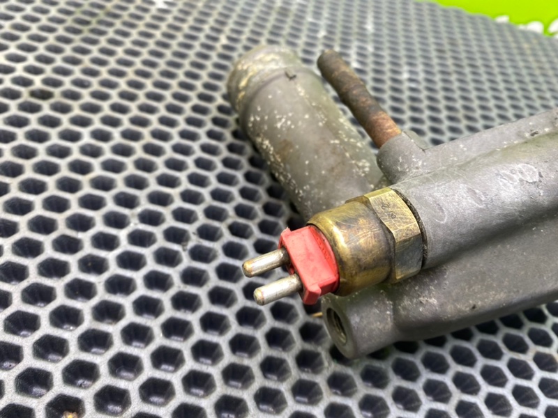 Фланец системы охлаждения, 1000 рублей, Калининград