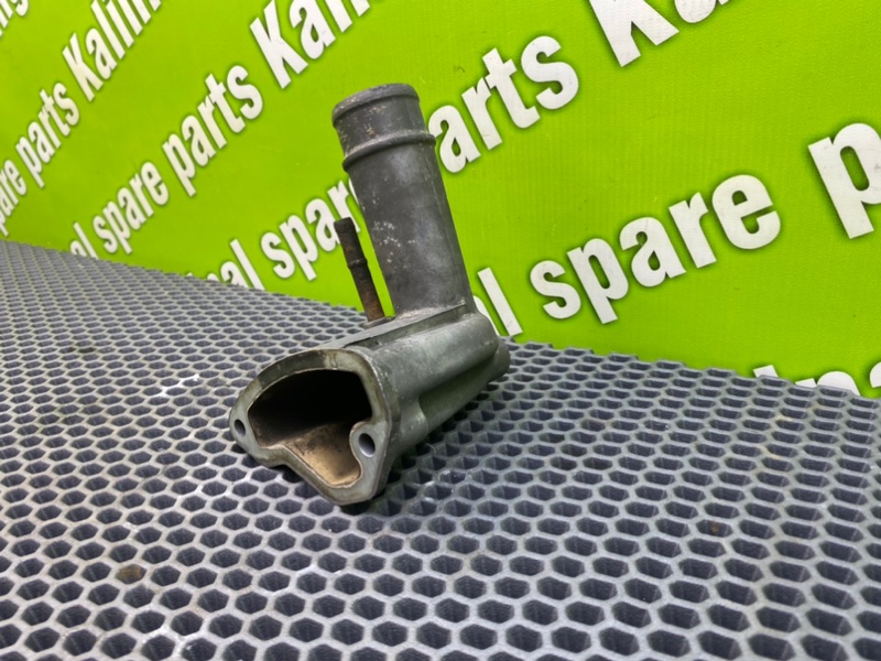 Фланец системы охлаждения, 1000 рублей, Калининград