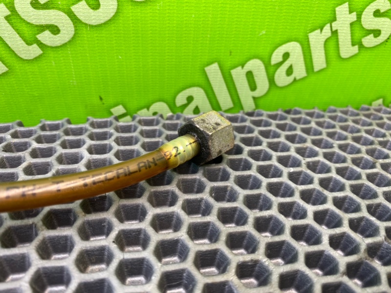 Трубка топливная, 1000 рублей, Калининград