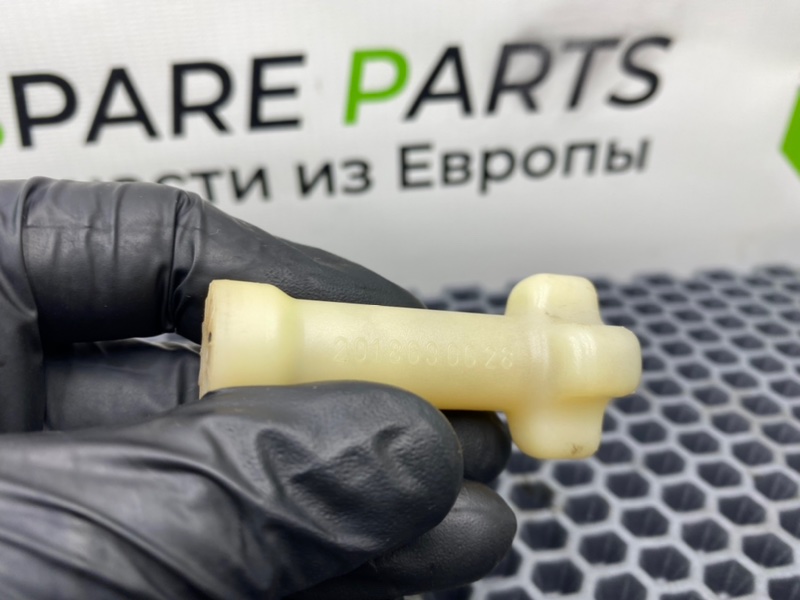 Кронштейн, 500 рублей, Калининград