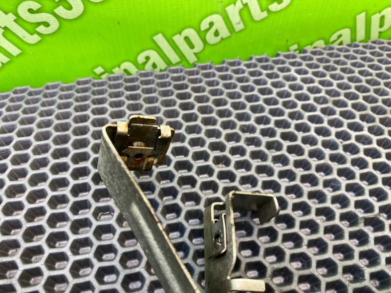 Кронштейн бампера, 1900 рублей, Калининград