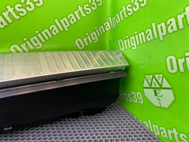 Накладка багажника, 2000 рублей, Калининград